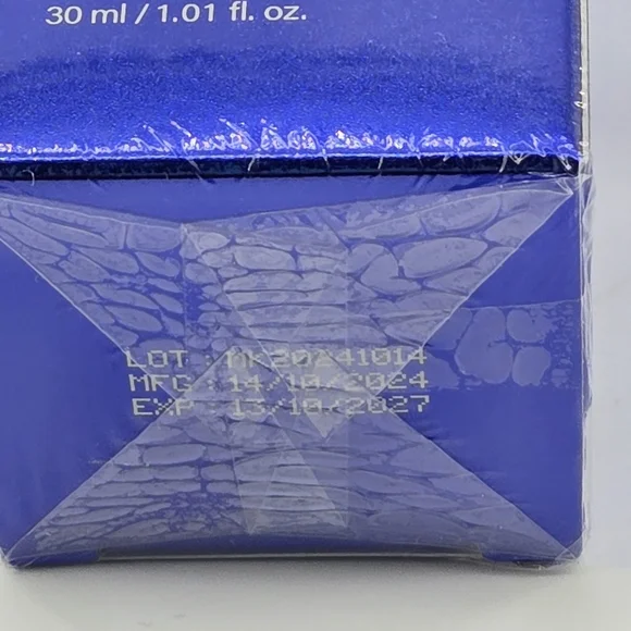 COPY - Medicube Exosome Shot 2000 Viral Skincare Product - Picture 6 of 12